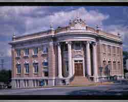 John H. Garth Memorial Library, Hannibal, Missouri. Taken by __John Margolies__ in 2003. This modern, efficient format contains ~18 megapixels.